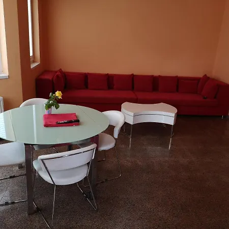 Casa La Mare Mamaia